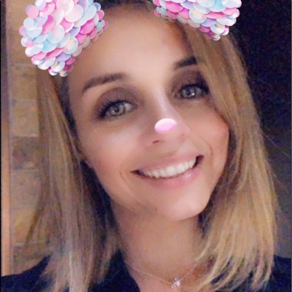 Meet your Posher, Lurka - Picture 1 of 1